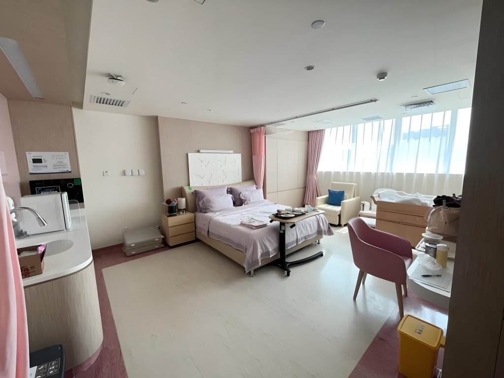 Guangzhou: A Shining Pearl of Healthcare and Tourism in China 8 gzhmj 2