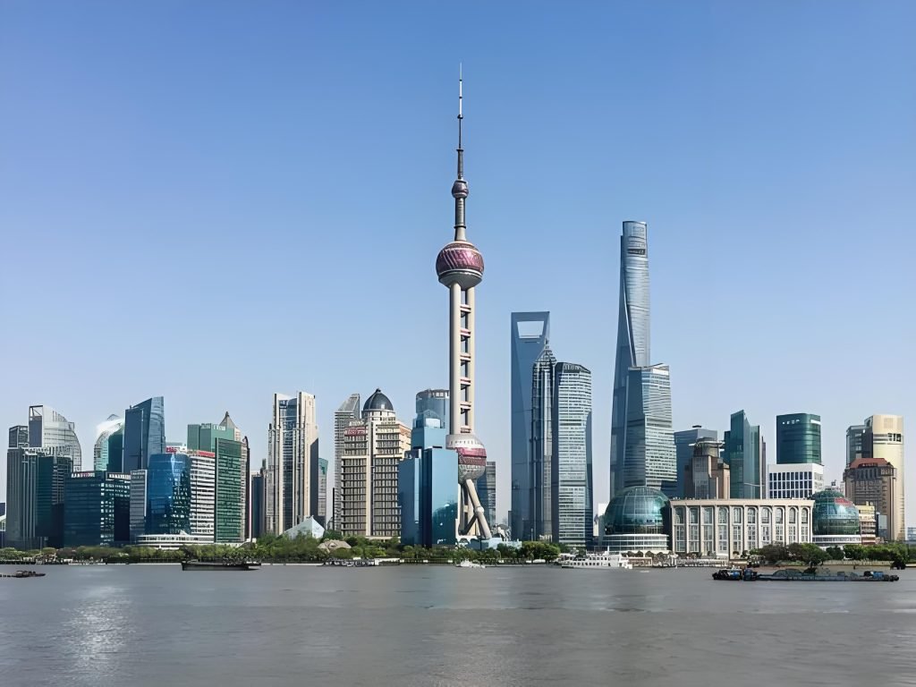 Shanghai Medical Tourism: A City of Medical Excellence and Tourism Appeal 18 Shanghai Lujiazui